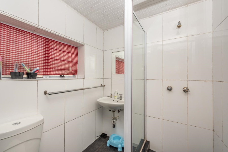 2 Bedroom Property for Sale in South End Eastern Cape